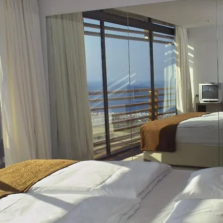 Nirvana Cosmopolitan Hotell